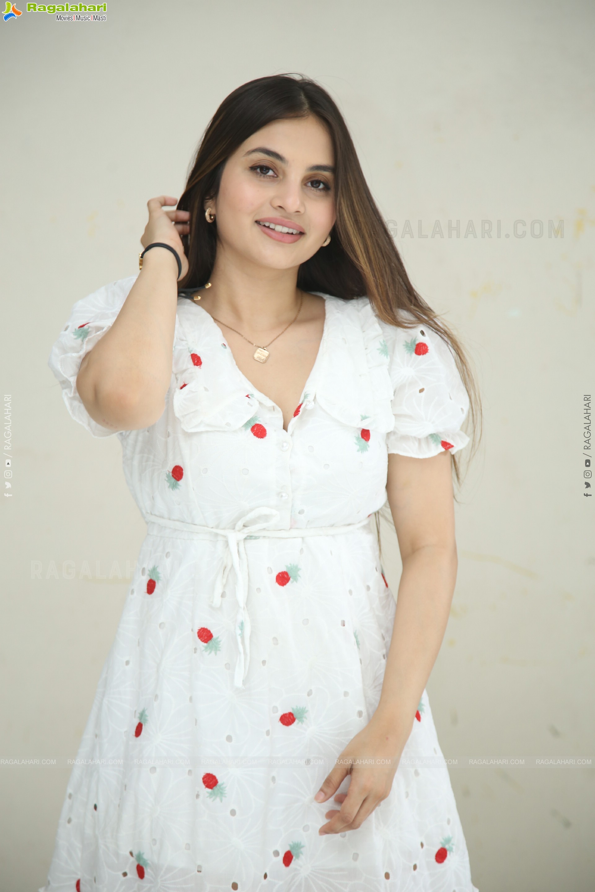 Ramya Pasupuleti at Maruthi Nagar Subramanyam Interview, HD Gallery