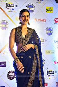 Raashi Khanna at 69th Filmfare Awards Event, HD Gallery 