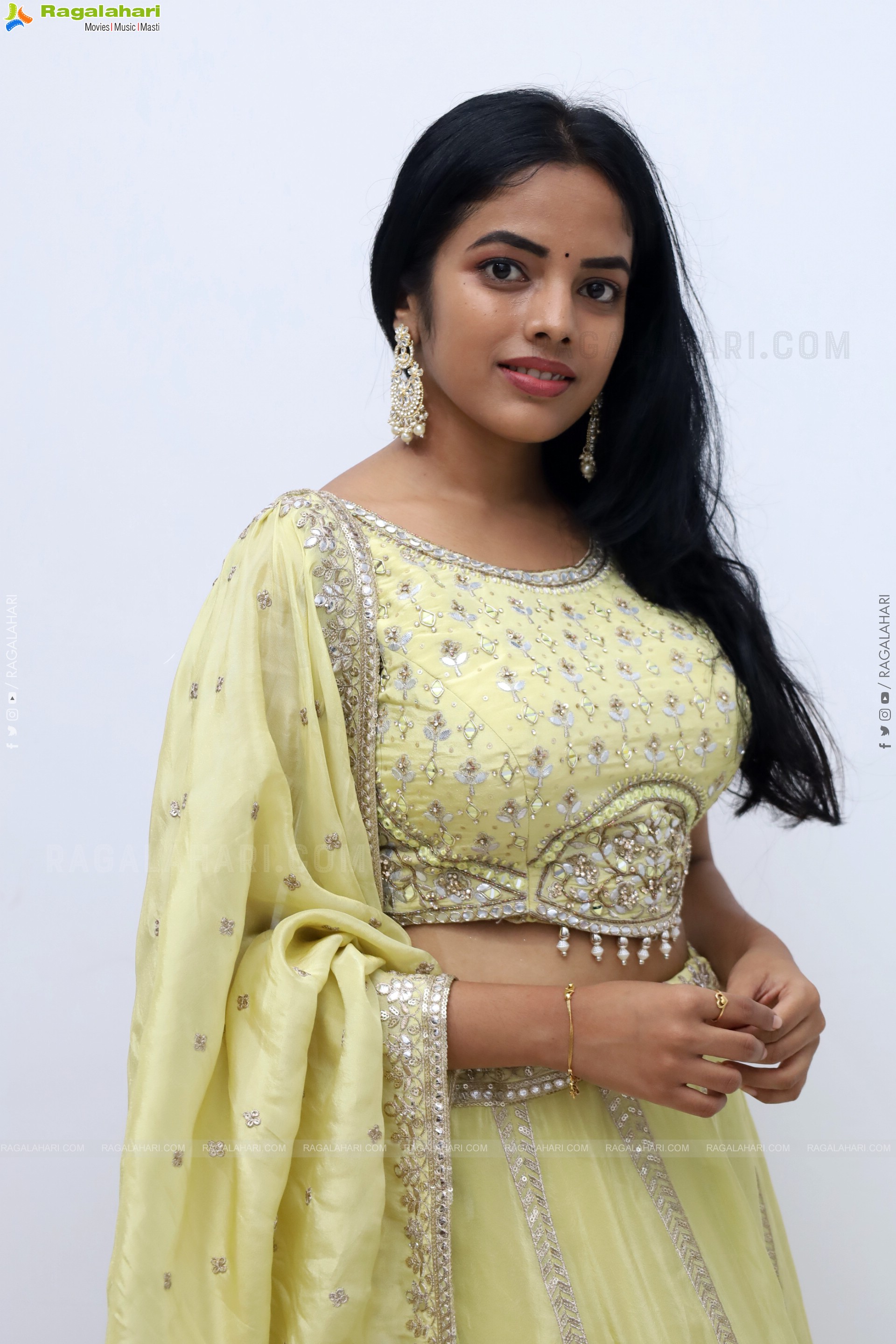 Sumahitha Depuri Latest Stills, HD Photo Gallery