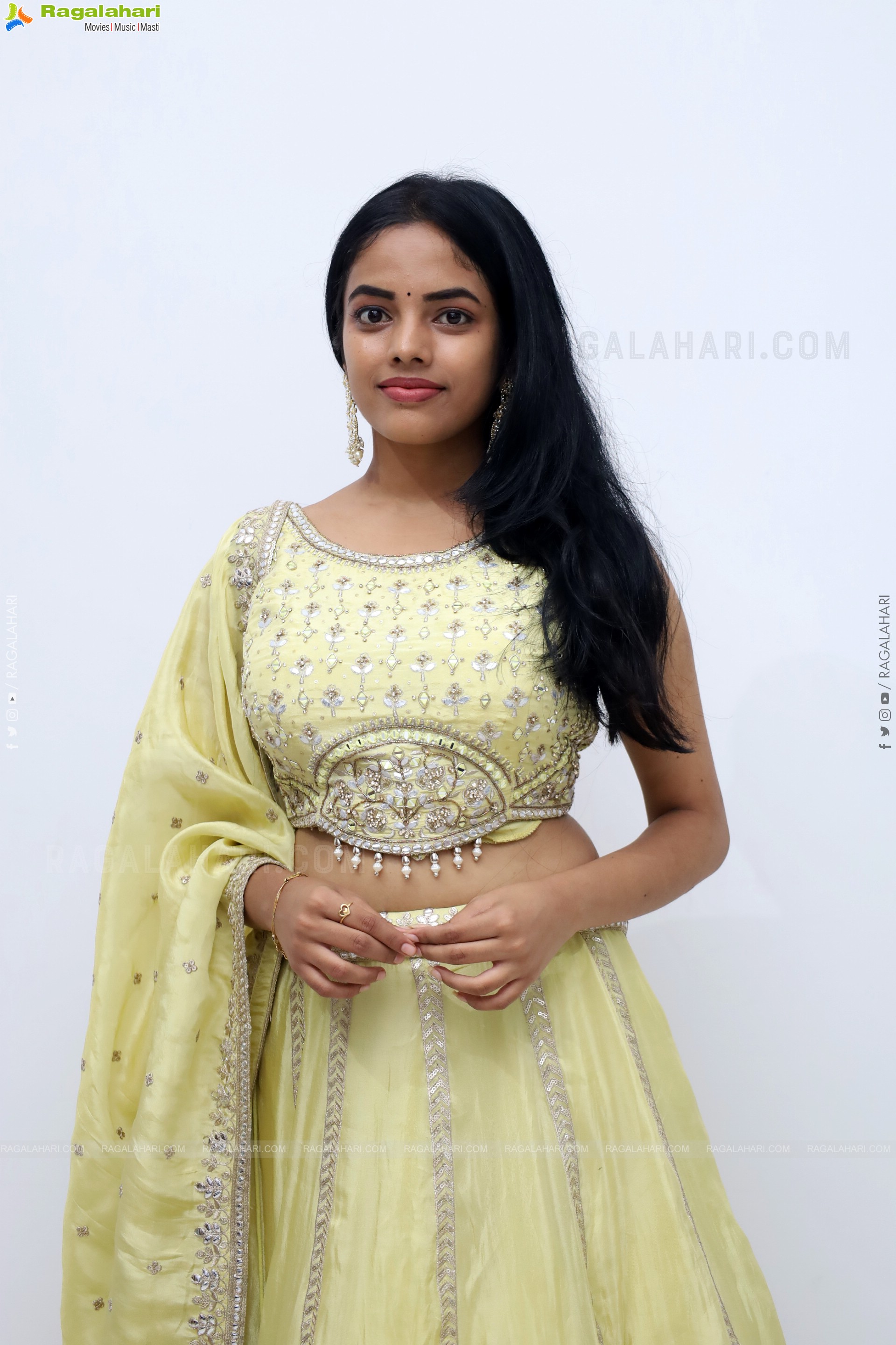 Sumahitha Depuri Latest Stills, HD Photo Gallery