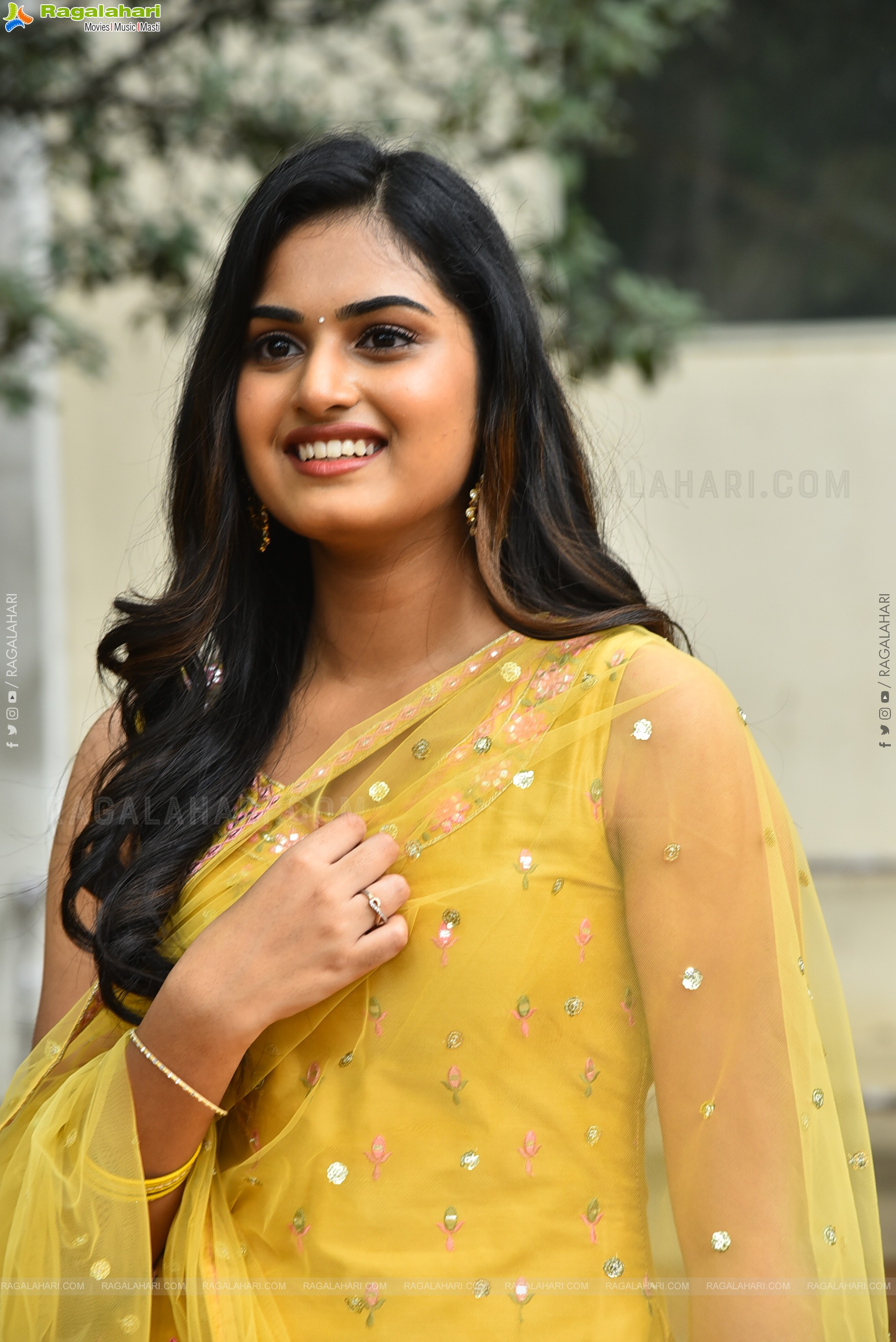 Vaishnavi Krishnamurthy at Manmayi Teaser Launch Event, HD Gallery