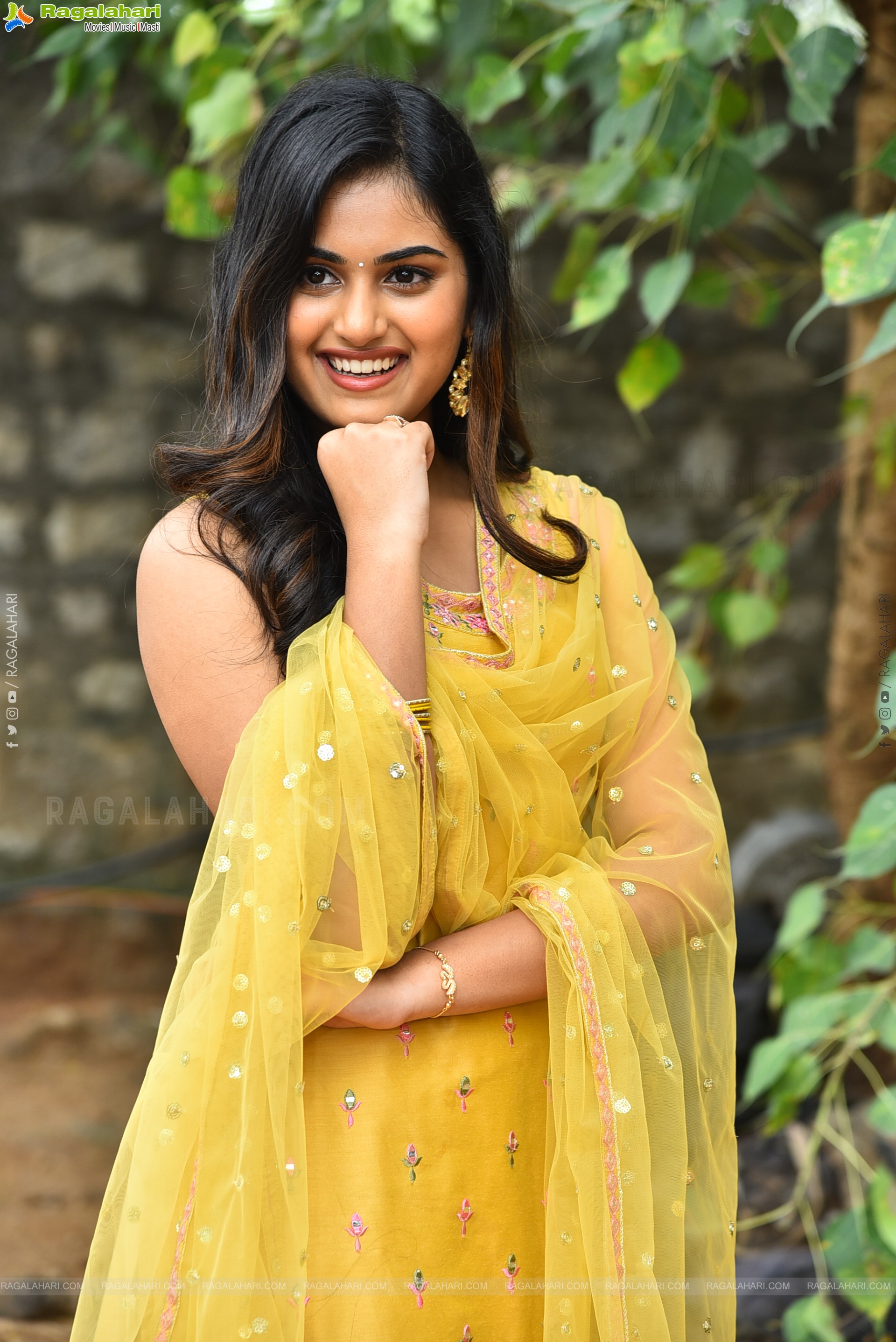 Vaishnavi Krishnamurthy at Manmayi Teaser Launch Event, HD Gallery