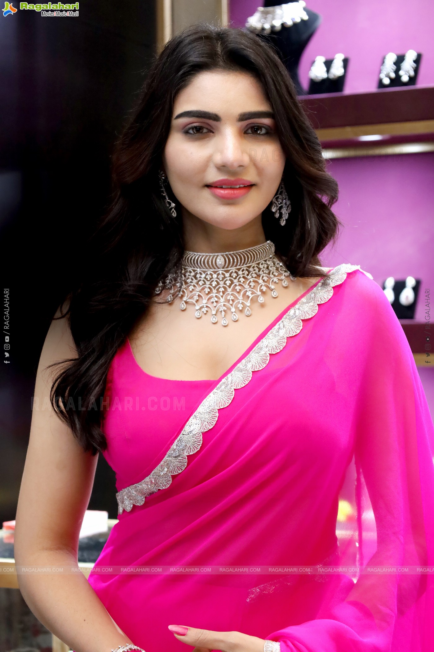 Varsha at Polki Diamond Jewellery Exhibition, HD Gallery