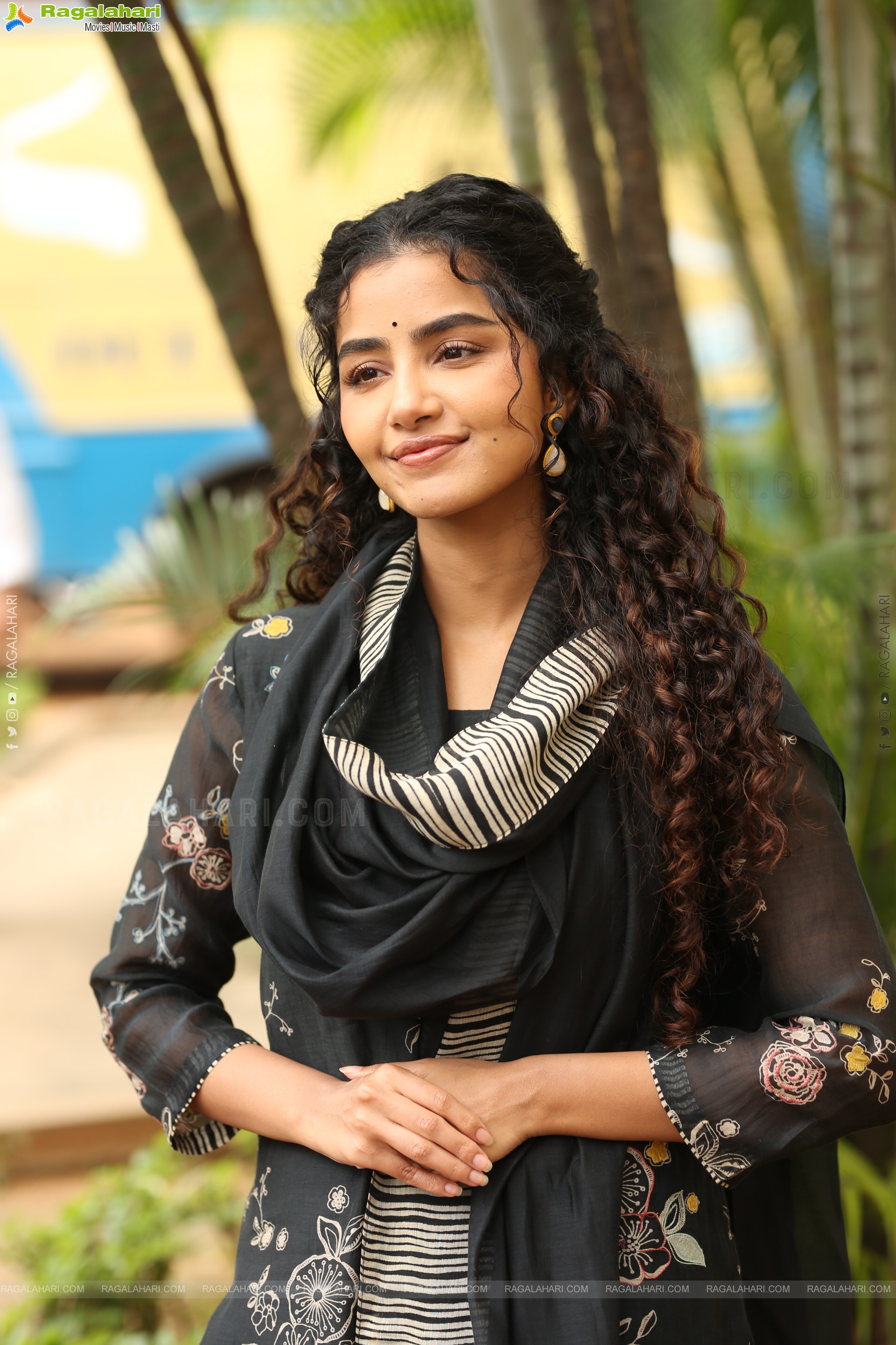 Anupama Parameswaran at Paradha Movie Interview, HD Gallery