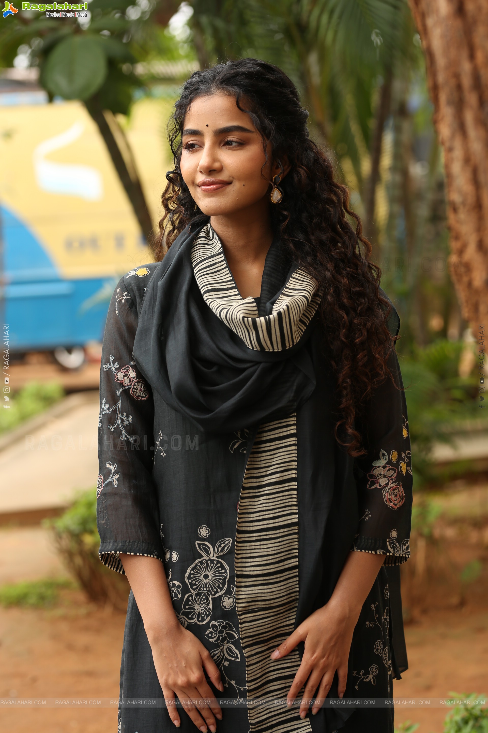 Anupama Parameswaran at Paradha Movie Interview, HD Gallery
