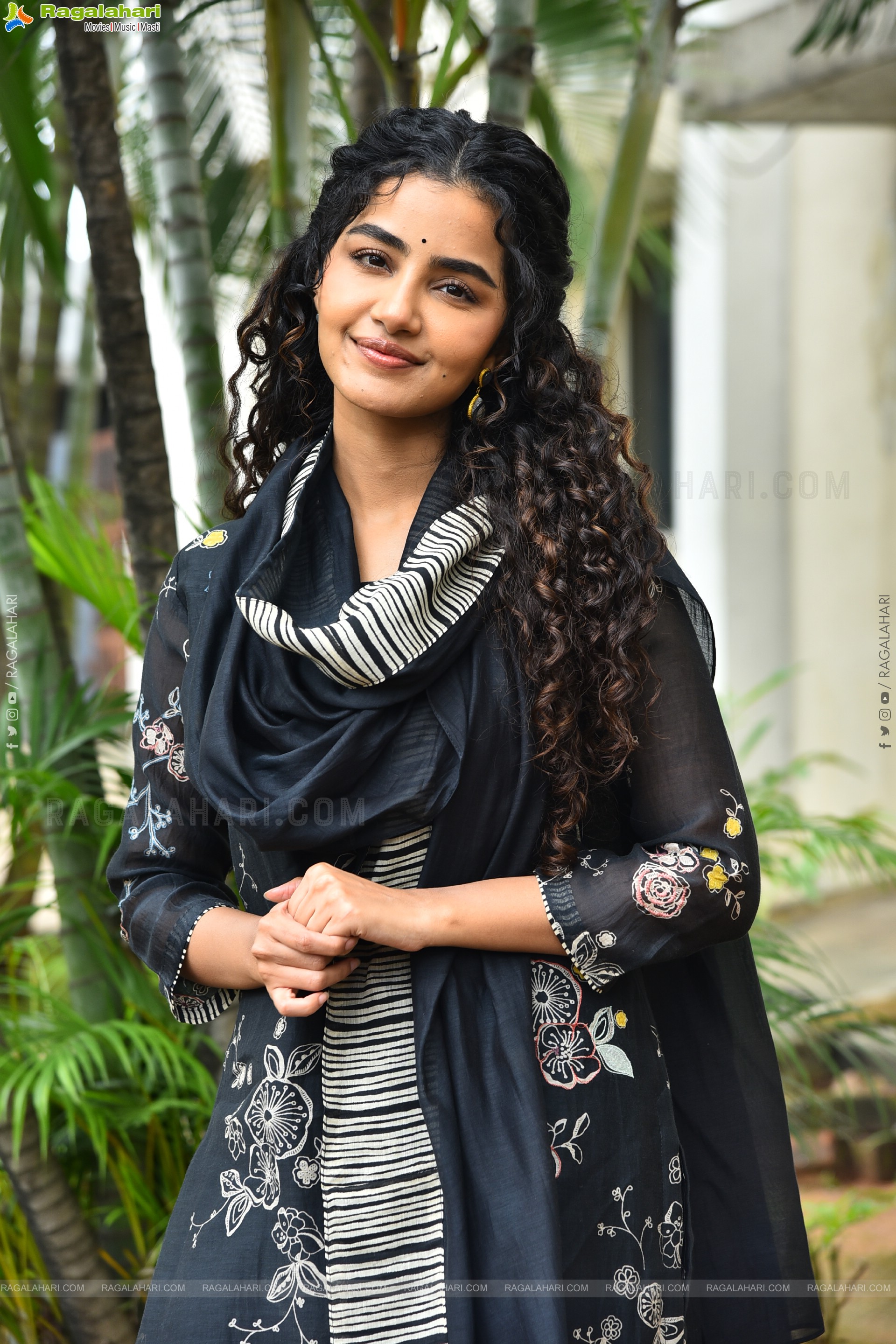 Anupama Parameswaran at Paradha Movie Interview, HD Gallery