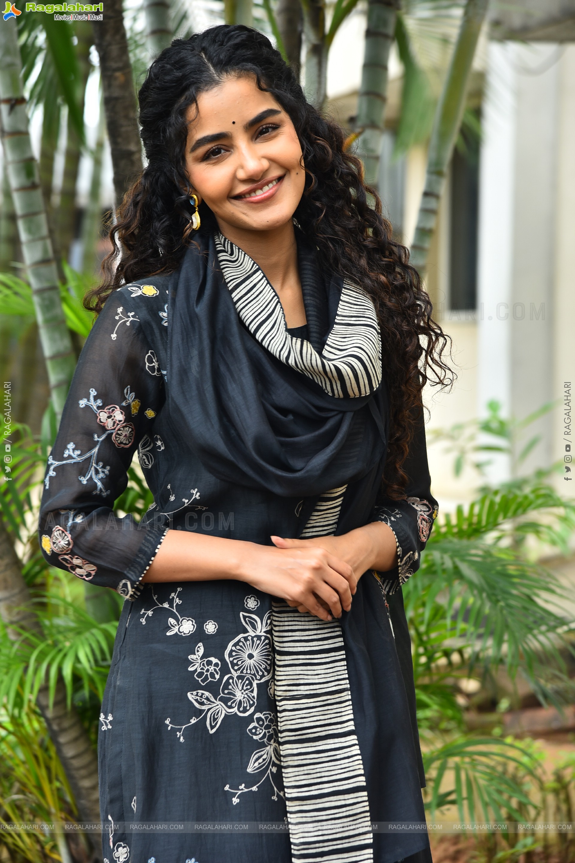 Anupama Parameswaran at Paradha Movie Interview, HD Gallery