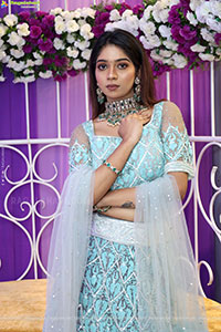 Athira Pillai Poses with Designer Jewellery, HD Gallery