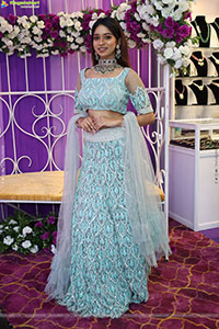 Athira Pillai Poses with Designer Jewellery, HD Gallery