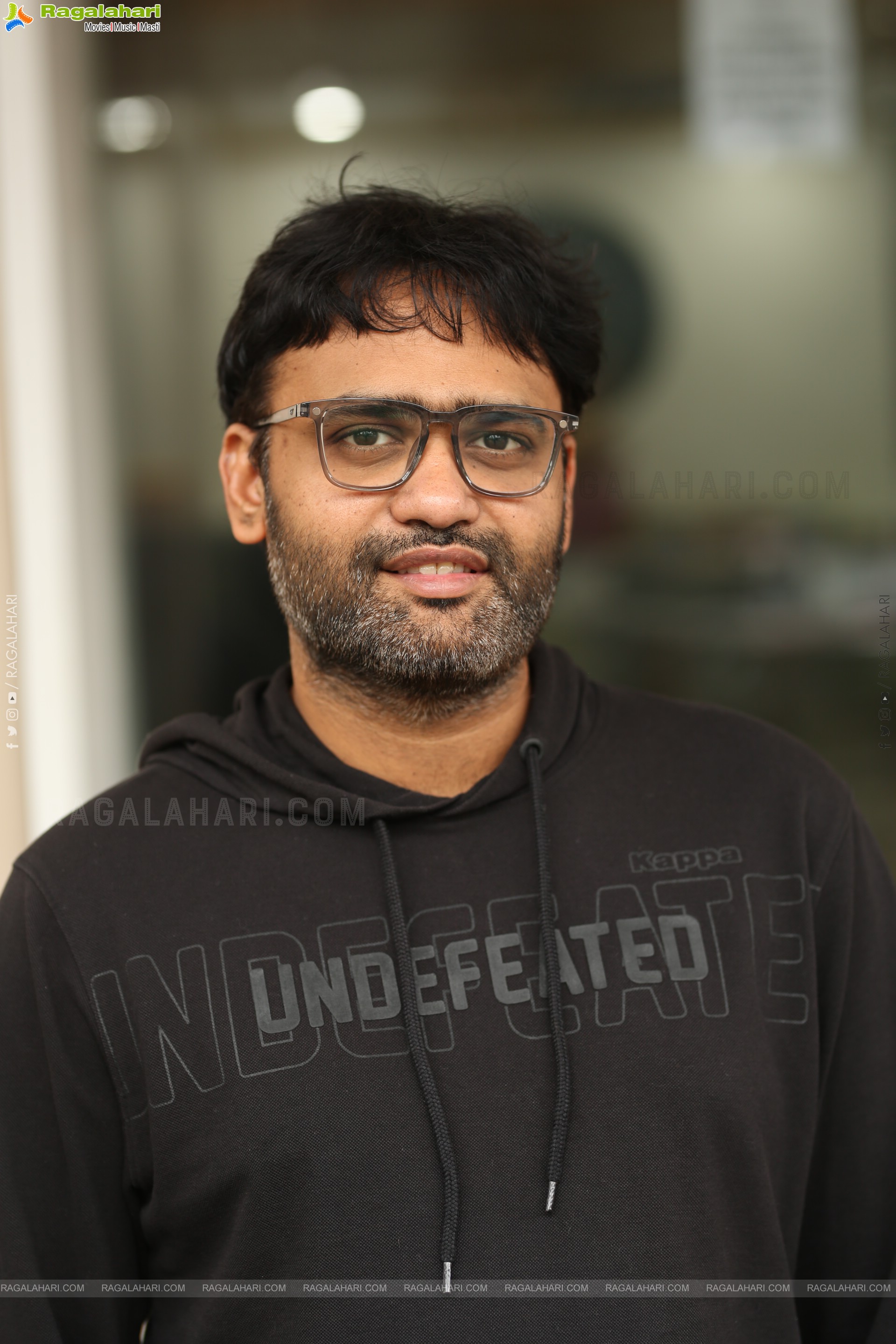 Director Praveen Kandregula at Paradha Interview, HD Gallery