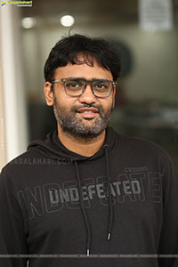Director Praveen Kandregula at Paradha Interview