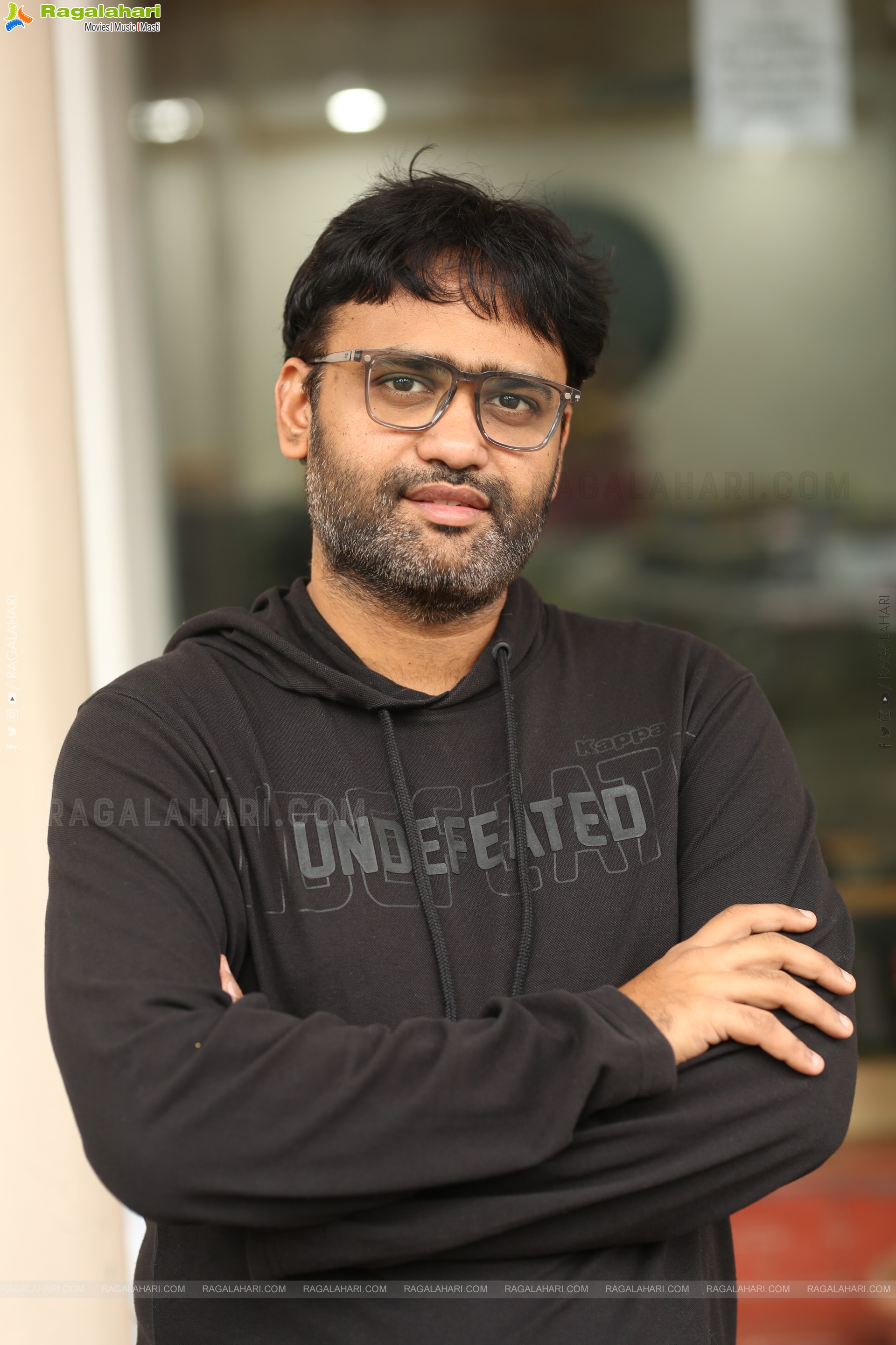 Director Praveen Kandregula at Paradha Interview, HD Gallery