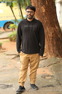 Director Praveen Kandregula at Paradha Interview
