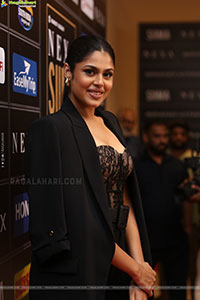 Faria Abdullah At SIIMA Awards 2025 Press Meet, HD Gallery