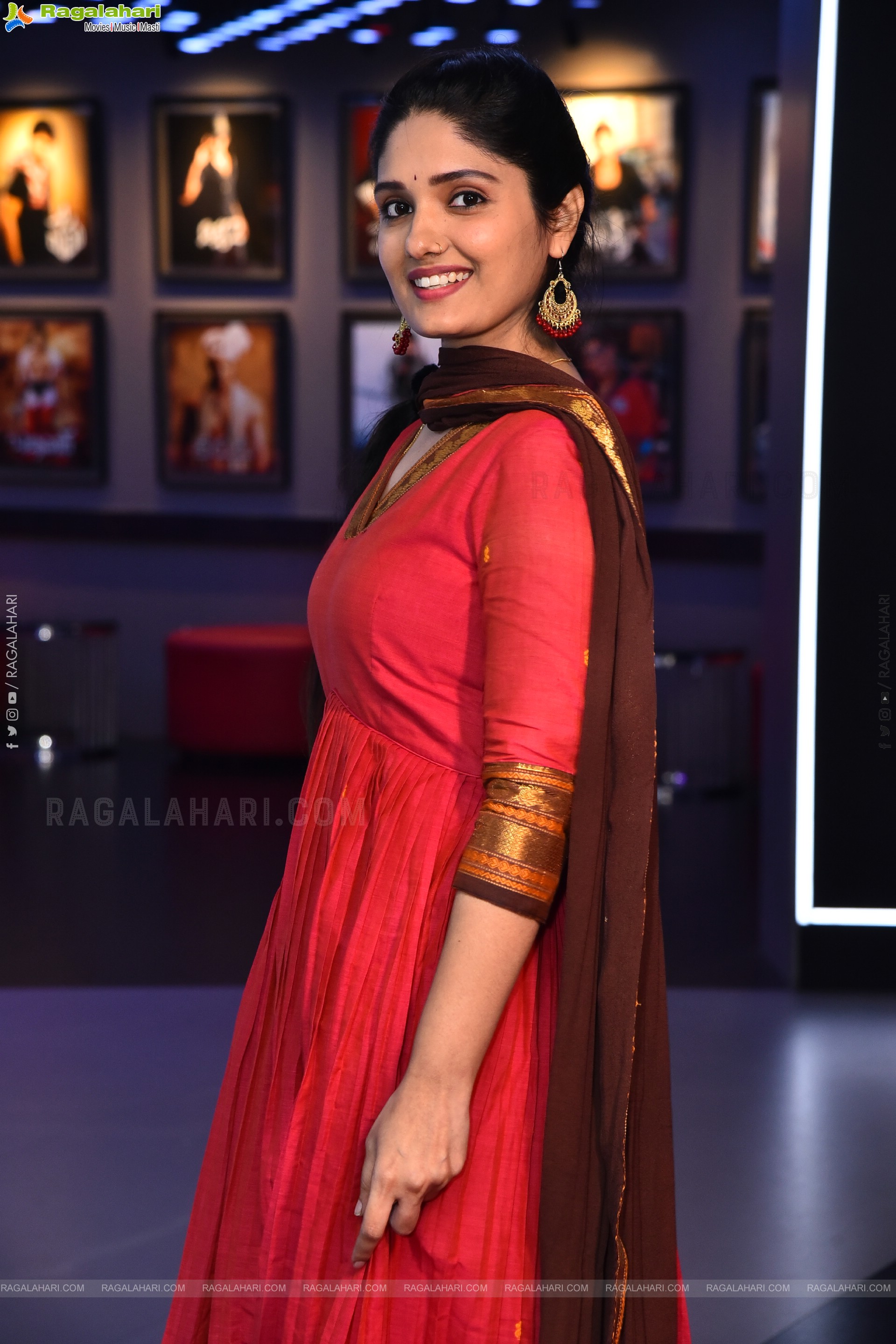 Geeth Saini at Kanyakumari Trailer Launch, HD Gallery