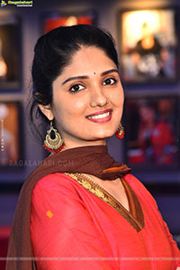 Geeth Saini at Kanyakumari Trailer Launch, HD Gallery