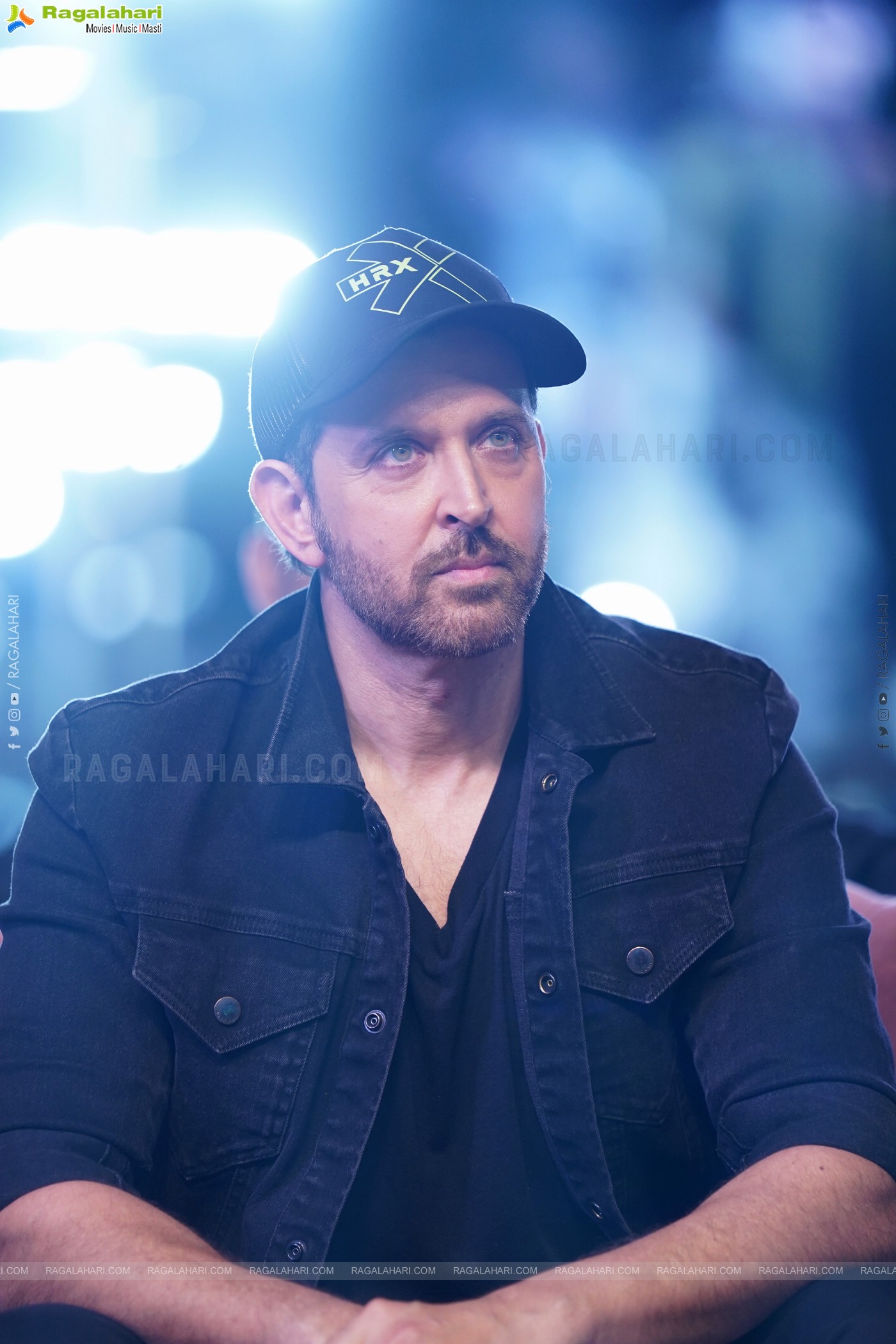 Hrithik Roshan stills at War2 Movie Pre Release Event, HD Gallery