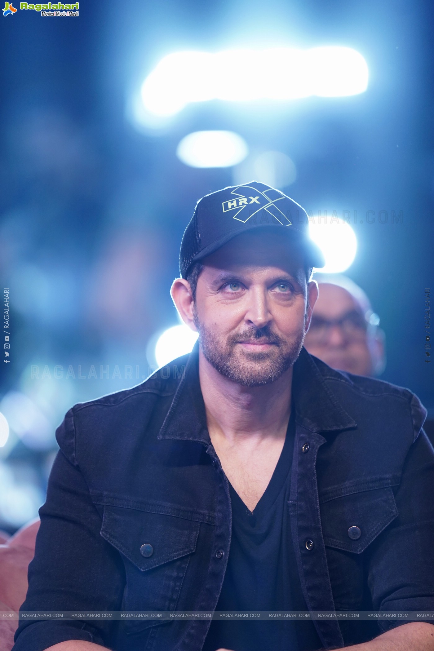 Hrithik Roshan stills at War2 Movie Pre Release Event, HD Gallery