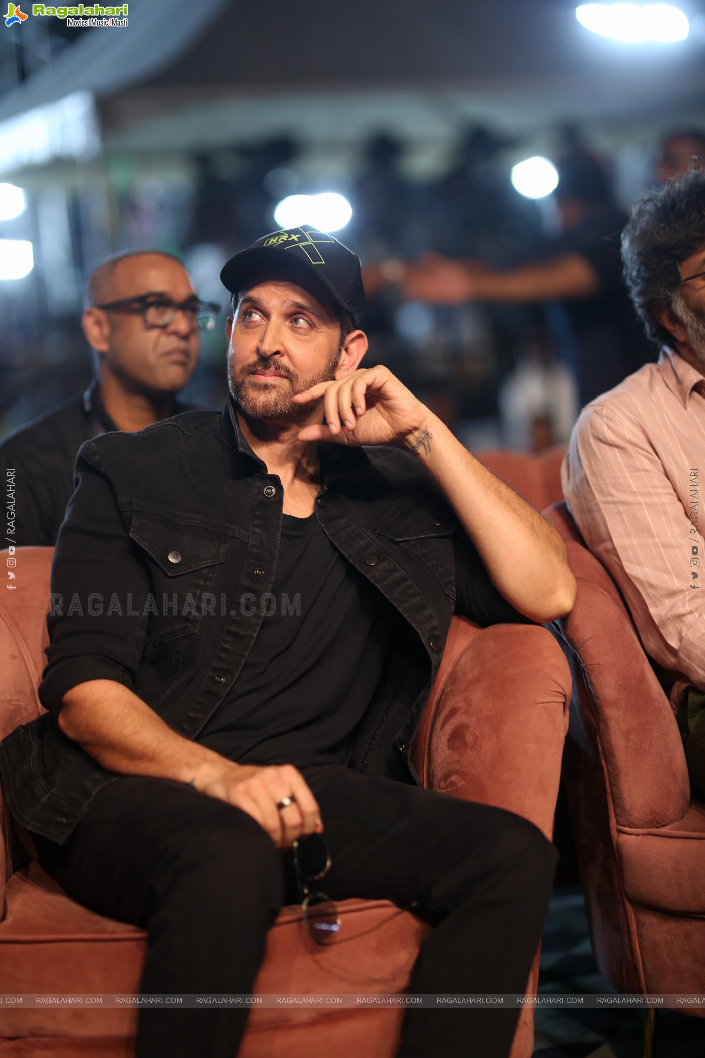 Hrithik Roshan stills at War2 Movie Pre Release Event, HD Gallery