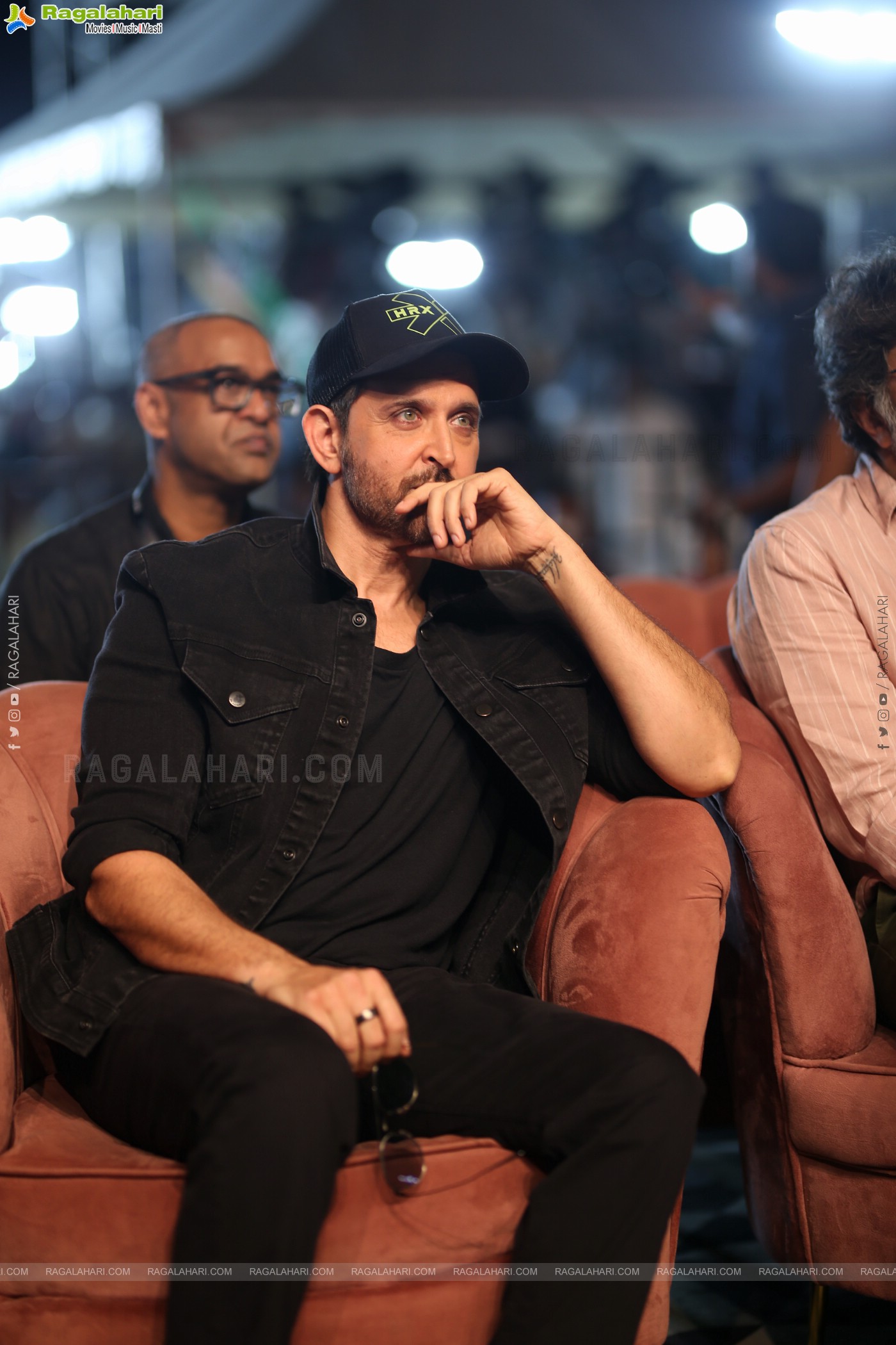 Hrithik Roshan stills at War2 Movie Pre Release Event, HD Gallery