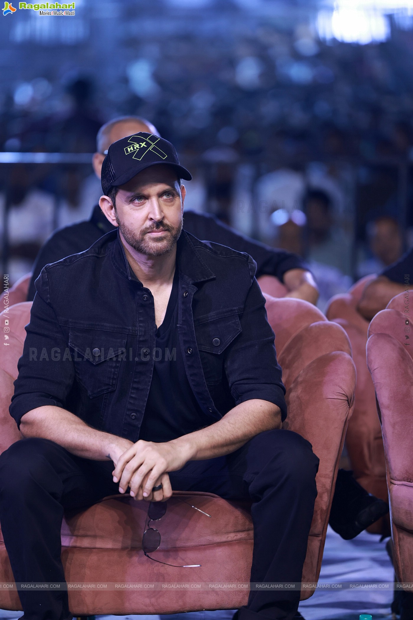 Hrithik Roshan stills at War2 Movie Pre Release Event, HD Gallery