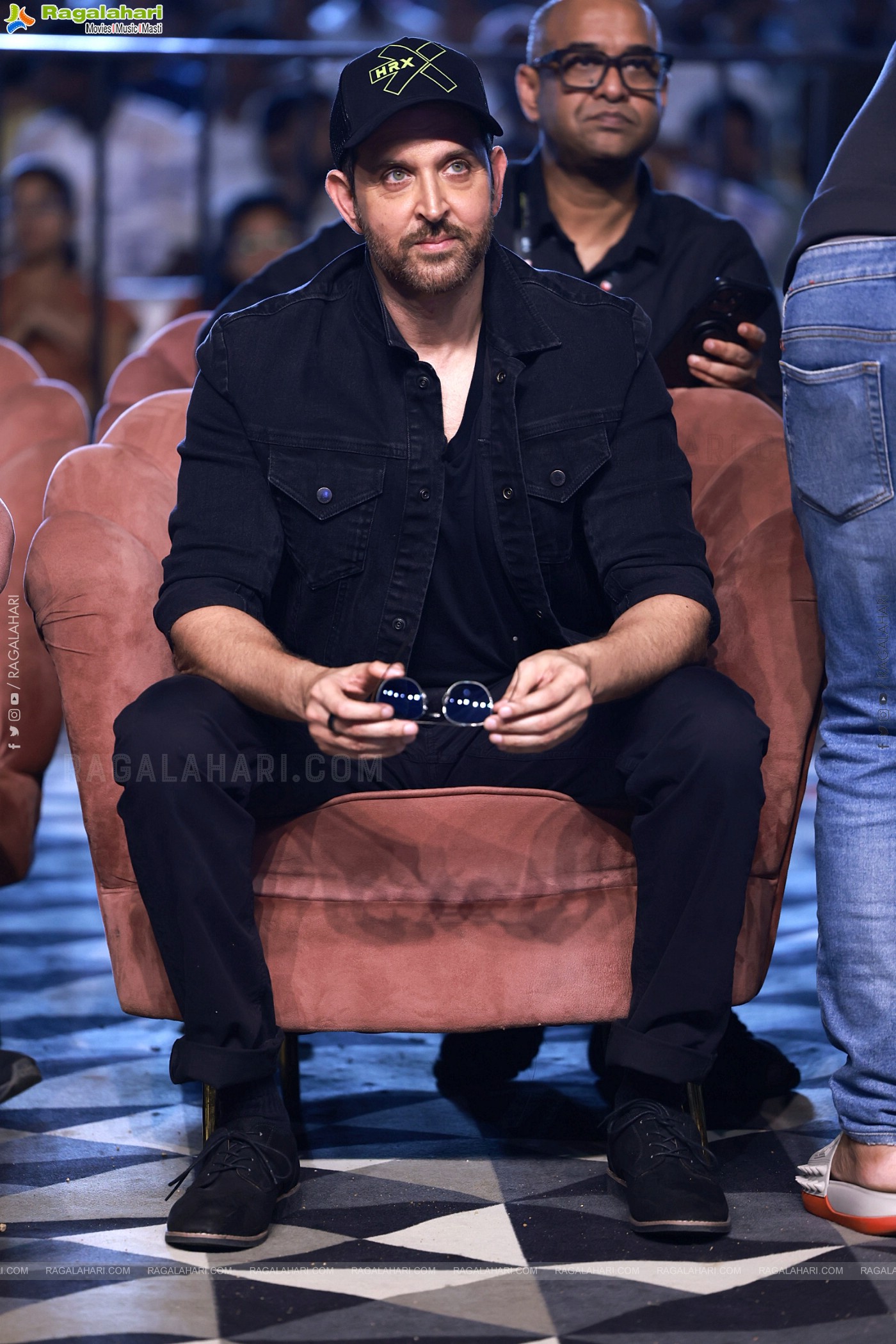 Hrithik Roshan stills at War2 Movie Pre Release Event, HD Gallery