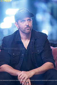 Hrithik Roshan stills at War2 Movie Pre Release Event