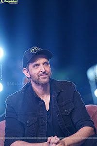 Hrithik Roshan stills at War2 Movie Pre Release Event