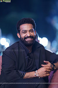 Jr NTR stills at War2 Movie Pre Release Event, HD Gallery