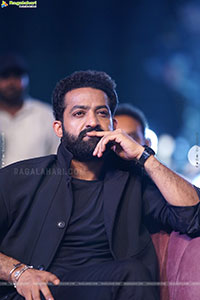 Jr NTR stills at War2 Movie Pre Release Event, HD Gallery