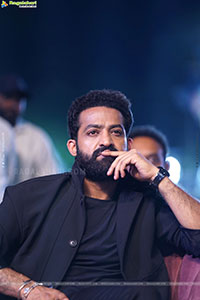 Jr NTR stills at War2 Movie Pre Release Event, HD Gallery