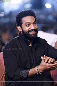 Jr NTR stills at War2 Movie Pre Release Event, HD Gallery