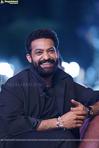 Jr NTR stills at War2 Movie Pre Release Event, HD Gallery