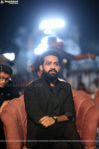 Jr NTR stills at War2 Movie Pre Release Event, HD Gallery