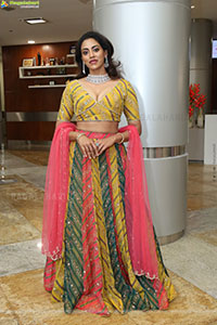 Kamakshi Bhaskarla at Hi Life Exhibition Grand Launch