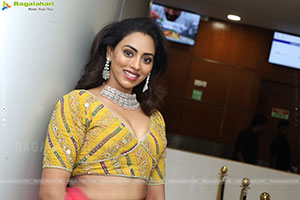 Kamakshi Bhaskarla at Hi Life Exhibition Grand Launch