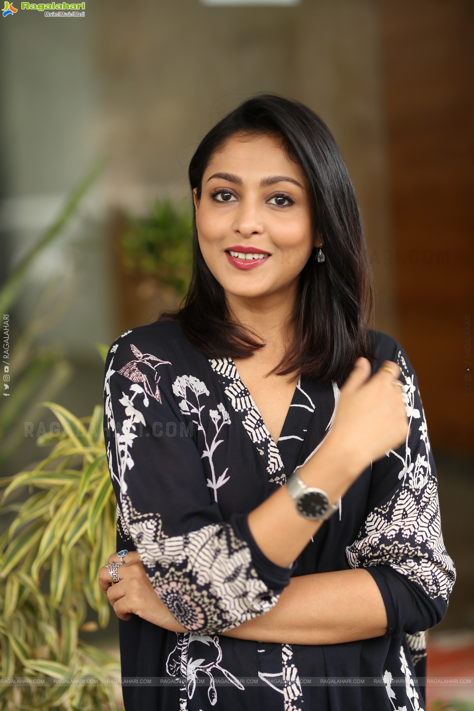 Madhu Shalini at Kanya Kumari Movie Press Meet, HD Gallery