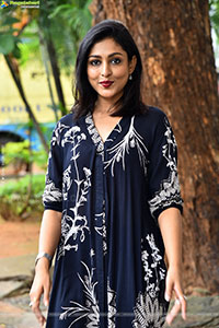 Madhu Shalini at Kanya Kumari Movie Press Meet, HD Gallery