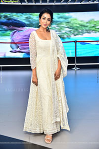 Madhu Shalini at Kanya Kumari Trailer Launch, HD Gallery