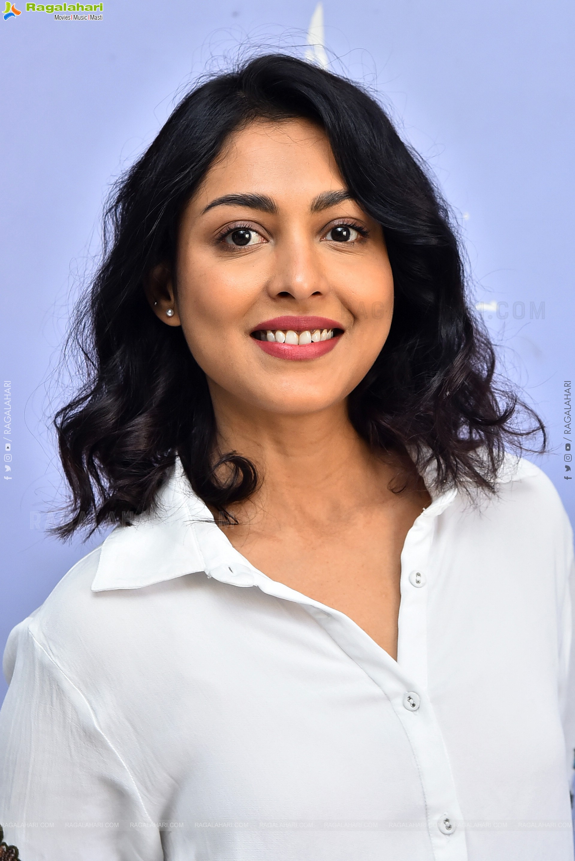 Madhu Shalini Latest Stills, HD Gallery