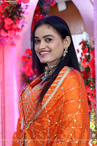 Manu Malleshwari stills in Orange Colour Designer Dress