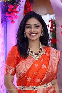 Mounika Ghanta stills in Traditional Saree, HD Gallery