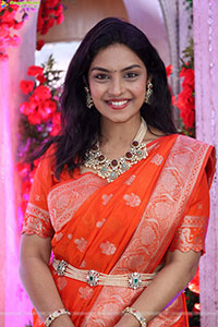 Mounika Ghanta stills in Traditional Saree, HD Gallery
