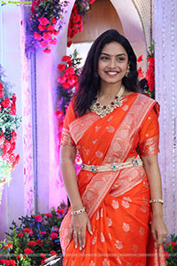 Mounika Ghanta stills in Traditional Saree, HD Gallery
