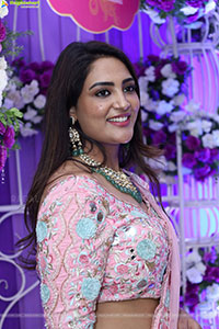 Nirupama stills in Designer Saree, HD Gallery