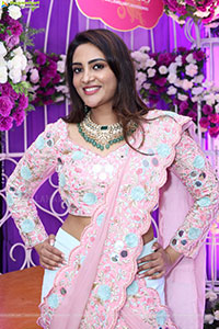 Nirupama stills in Designer Saree, HD Gallery