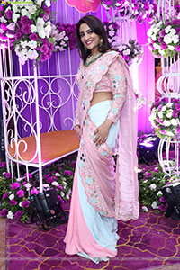 Nirupama stills in Designer Saree, HD Gallery