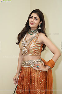 Payal Rajput Latest Beautiful Stills, HD Gallery