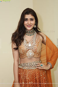 Payal Rajput Latest Beautiful Stills, HD Gallery