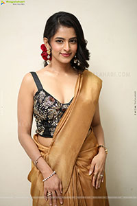 Prachi Thaker at Bakasura Restaurant Prerelease Event